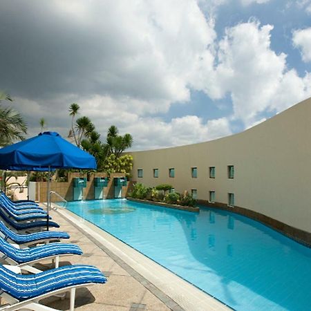 Fraser Place Manila Makati City Eksteriør bilde
