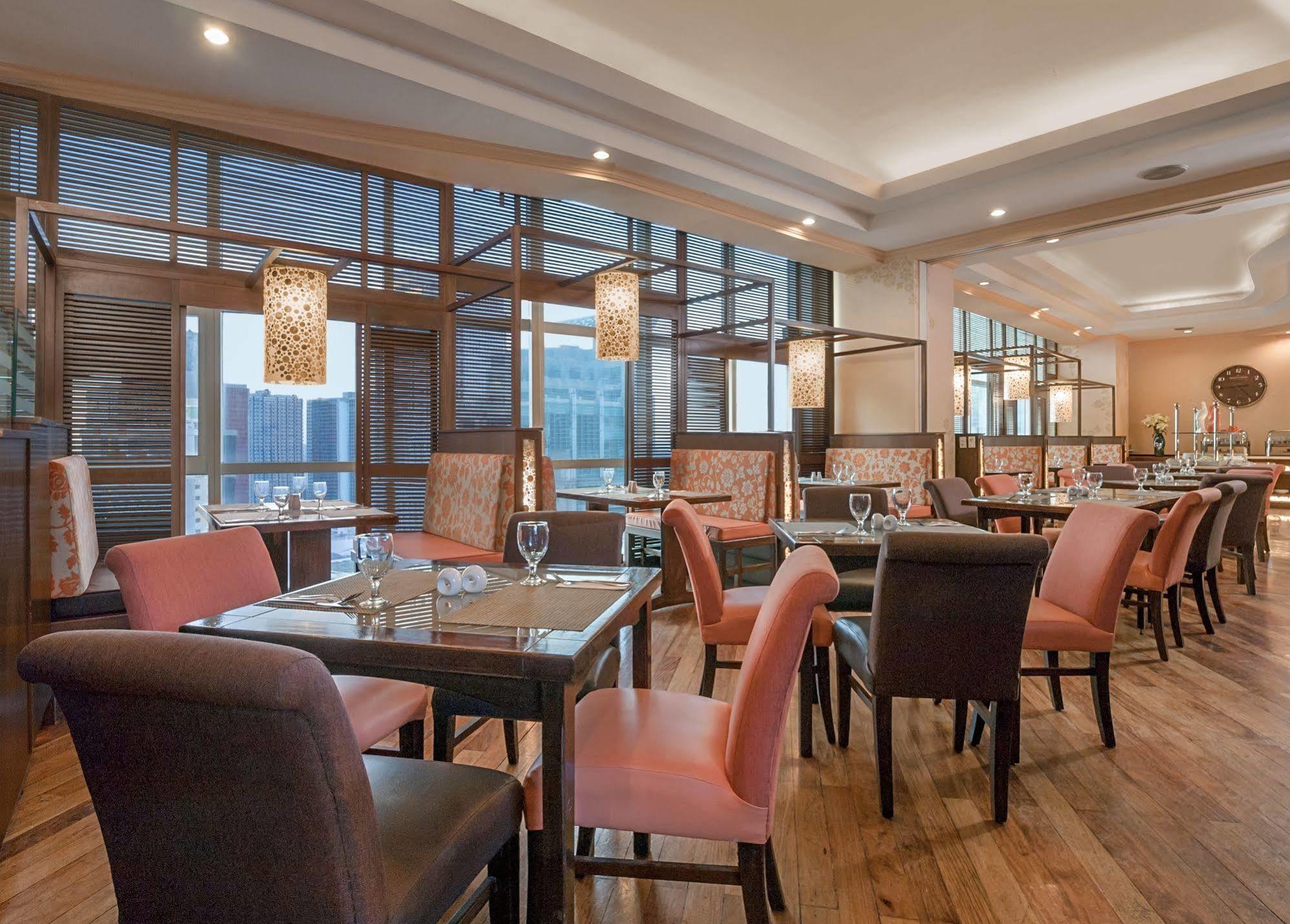 Fraser Place Manila Makati City Eksteriør bilde